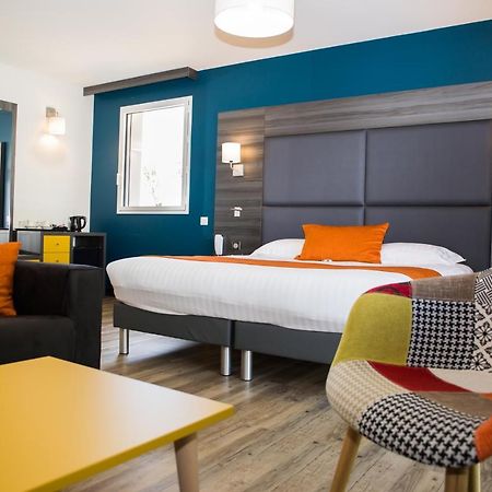 Le Domaine Des Oliviers Hotel Pierrelatte Eksteriør billede