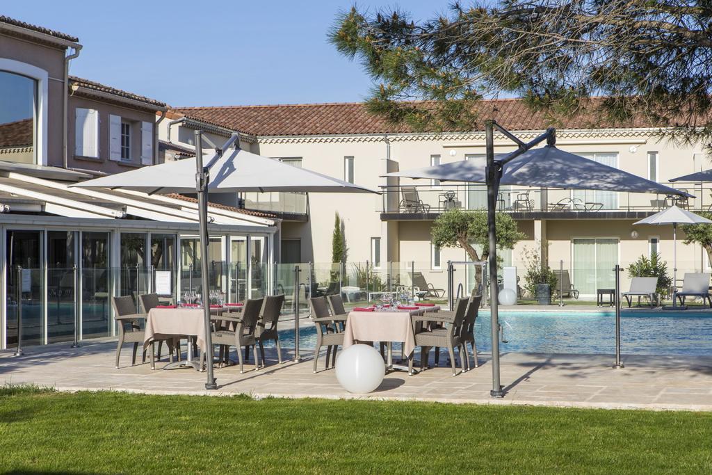 Le Domaine Des Oliviers Hotel Pierrelatte Eksteriør billede