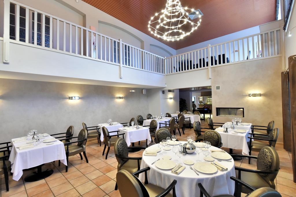 Le Domaine Des Oliviers Hotel Pierrelatte Eksteriør billede