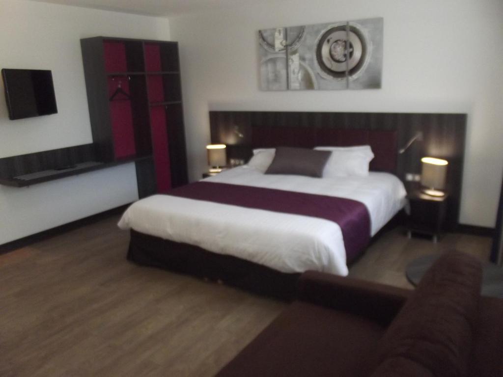 Le Domaine Des Oliviers Hotel Pierrelatte Værelse billede