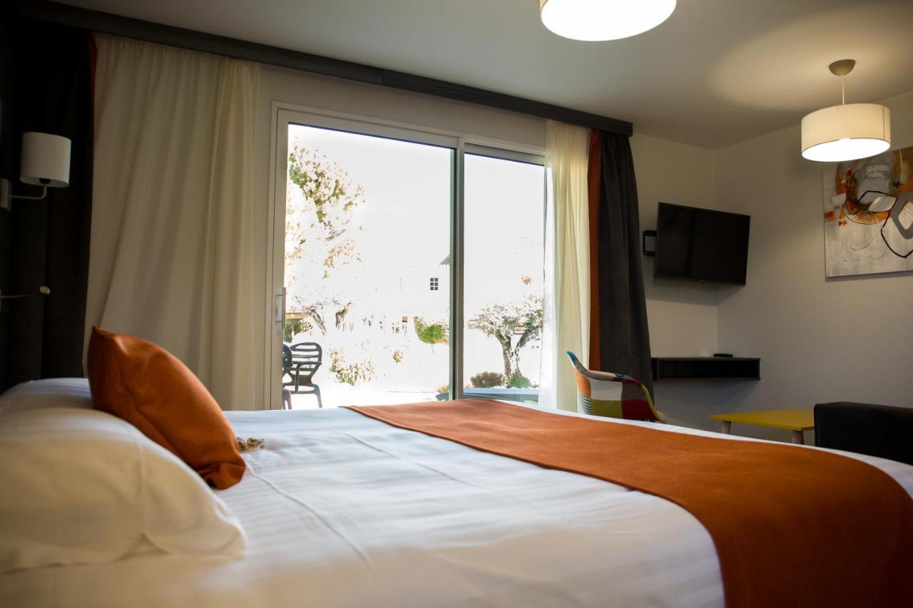 Le Domaine Des Oliviers Hotel Pierrelatte Eksteriør billede